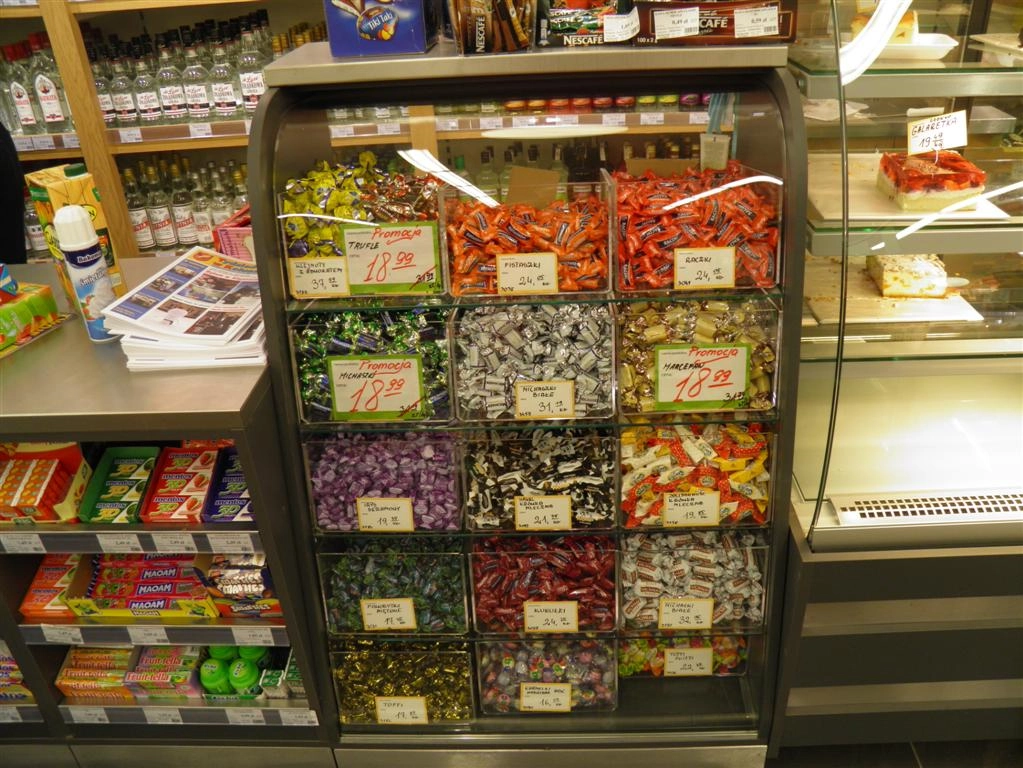 pokladní box s integrovanou váhou